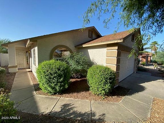 2nd image of 8515 E Clovis Ave