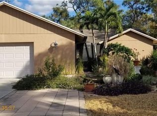 4056 Seaoats Ln, Naples, FL 34112