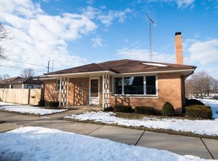 3704 77th St, Kenosha, WI 53142