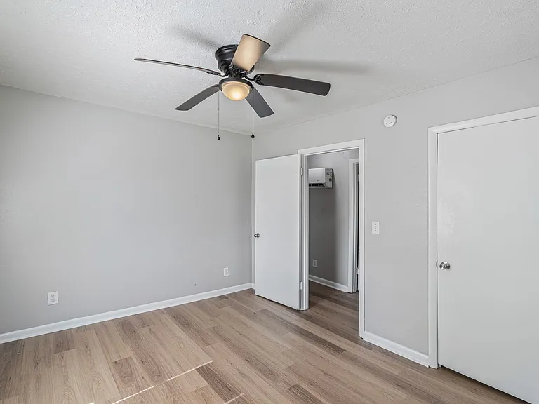 3813 Fairmont Blvd NE #2 — Photo 11