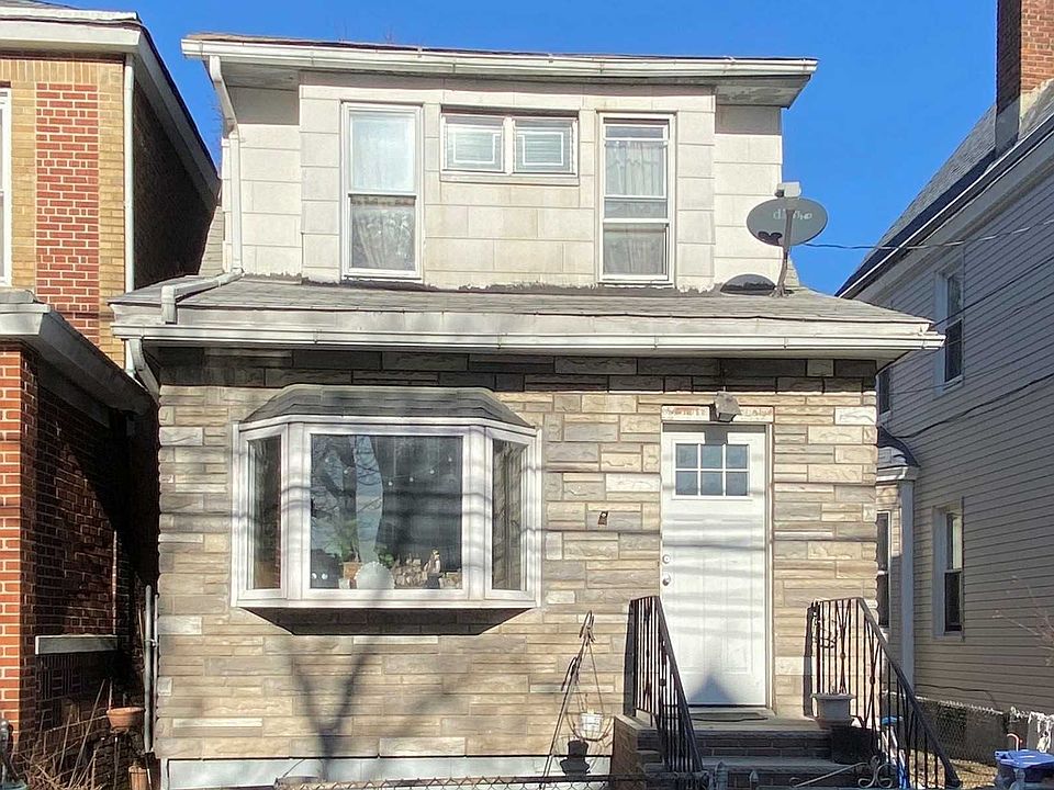 1st image of 10215 88th Ave