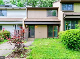 2246 Coppersmith Sq, Reston, VA 20191