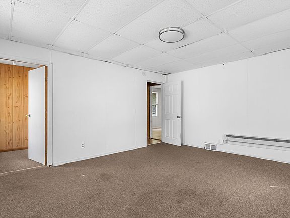 5th image of 1222 Vestal Ave