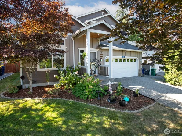 420 Barry Loop, Mount Vernon, WA 98274