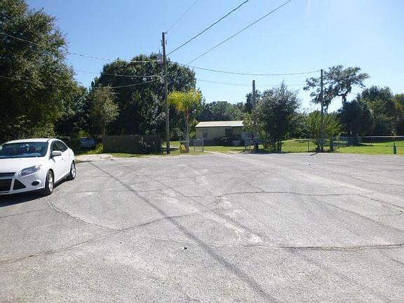 4th image of 3615 Twilight Dr