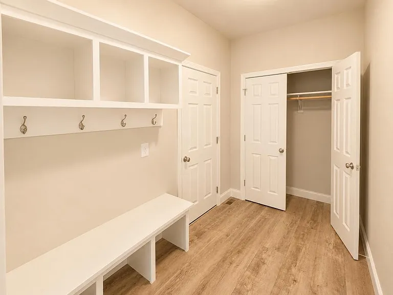 4810 Cornice Dr — Photo 23