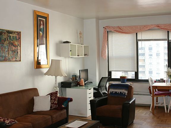 4th image of 2 Tudor City Pl APT 5MS