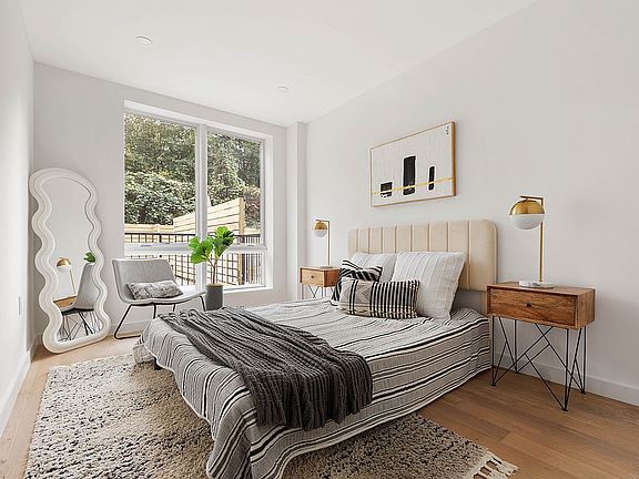 5th image of 1222 Putnam Ave #1B
