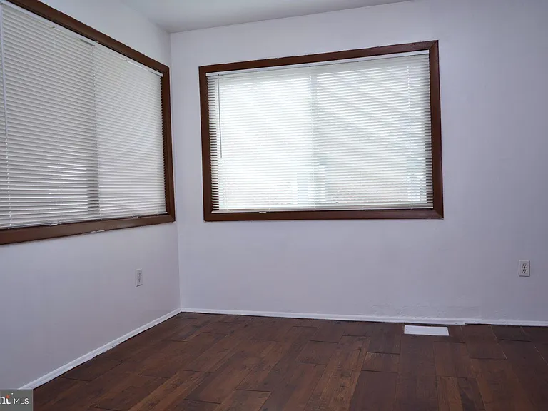 13315 Schwenger Pl — Photo 13