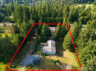 415 118th Avenue E, Edgewood, WA 98372