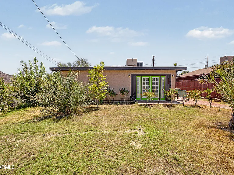 1221 E Mescal St — Photo 20