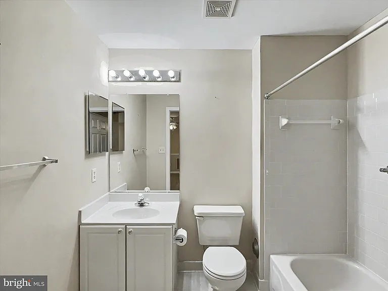 300 Tall Pines Ct #A-1 — Photo 3