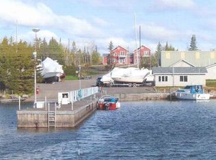 196 Marina View Dr #TOWNHOMW, Knife River, MN 55609