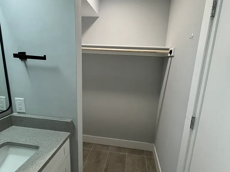 1032 Park Rd NW #3.3 — Photo 11