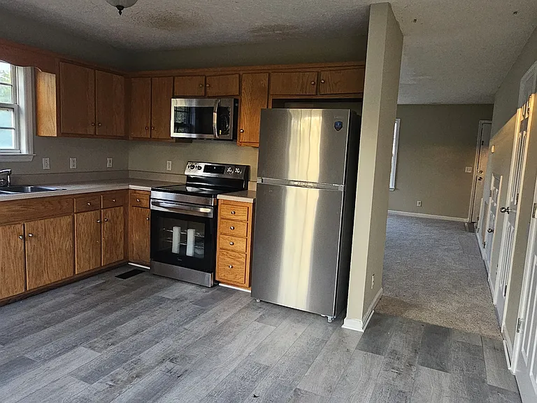 138 Fox Creek Ct — Photo 5