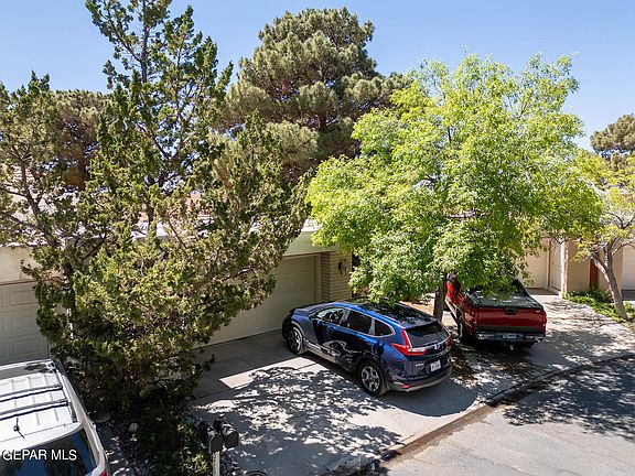 2nd image of 5703 Mira Grande Dr