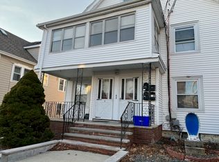 8 Hill St #1A, Somerville, MA 02144