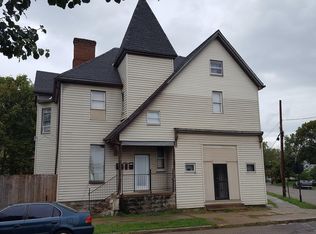 566 Erkenbrecher Ave, Cincinnati, OH 45215