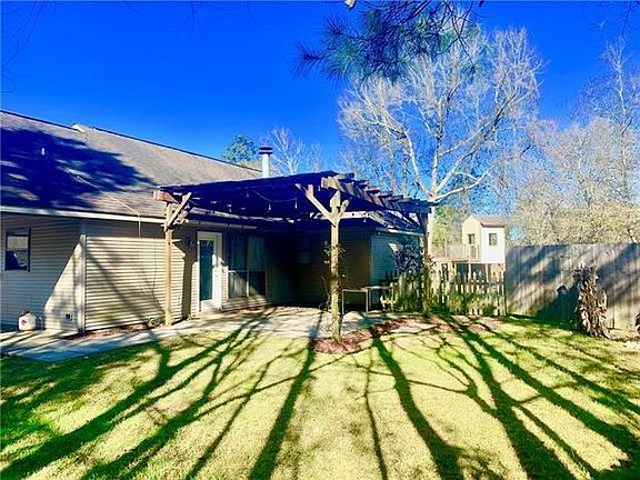 2nd image of 11325 Breeze Dr