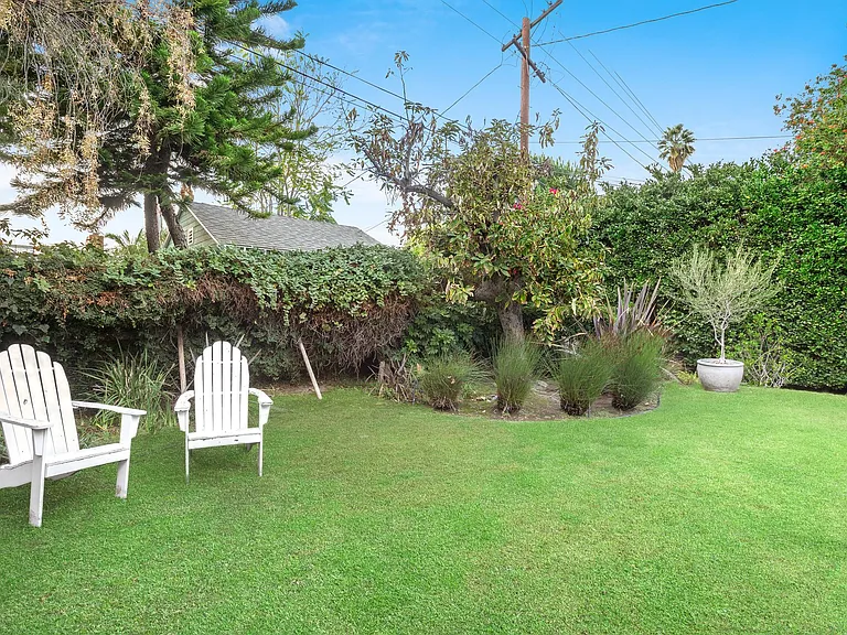 4267 Murietta Ave — Photo 12
