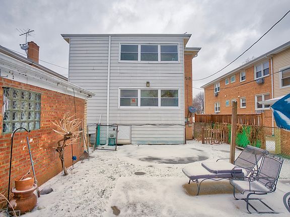 2nd image of 8503 W Berwyn Ave