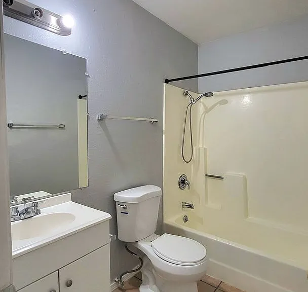 1920 Galaxy St — Photo 17
