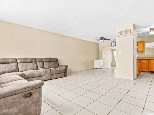 91-623 Kilaha St APT 35, Ewa Beach, HI 96706