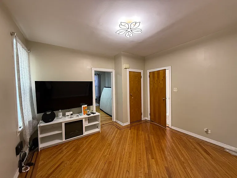 360 Ege Ave #1 — Photo 6