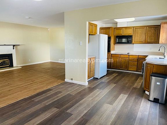 3rd image of 115 Graves Ct