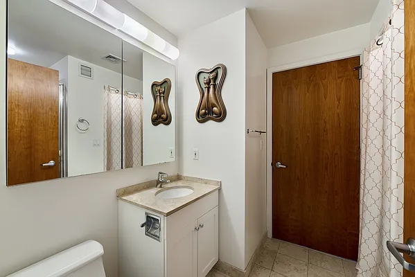 Sold by Nest Seekers International | media 25