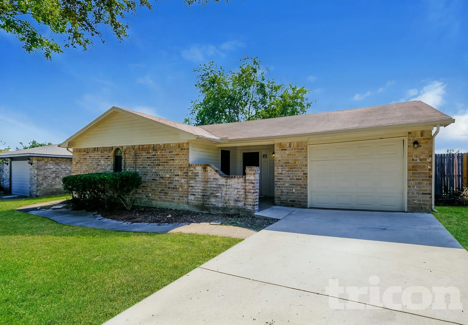 921 Loganwood Drive Royse City TX — Photo 1