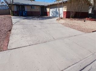 4830 La Fonda Dr, Las Vegas, NV 89121