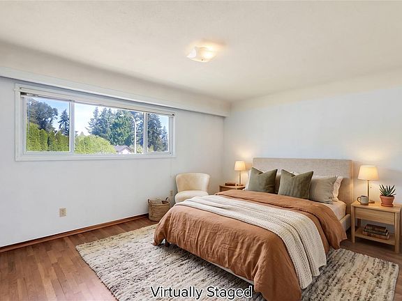5th image of 3341 Rolston Cres