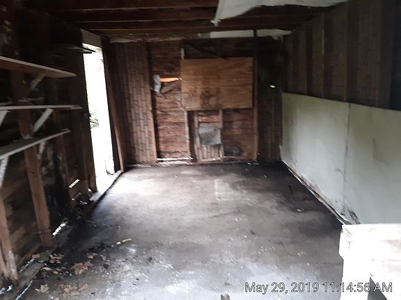 4th image of 1128 NW Oak Ave