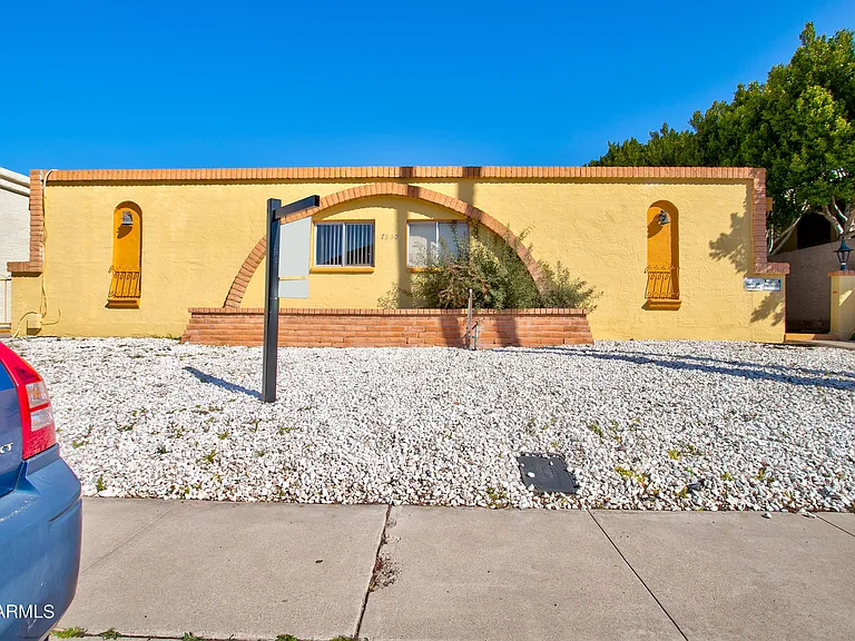 7850 E Glenrosa Ave #1 — Photo 3