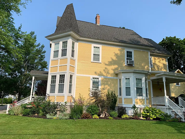 29 Hough St — Photo 17