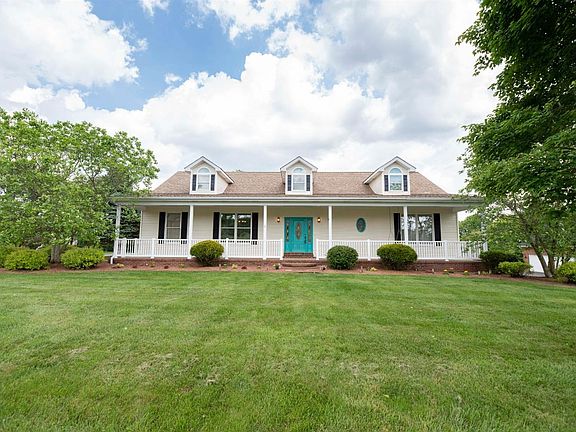 2nd image of 137 Meadow View Dr
