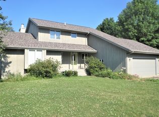 1824 Twist Rd, Franklin Grove, IL 61031