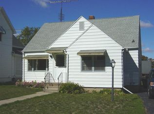 465 E Exchange St, Sycamore, IL 60178