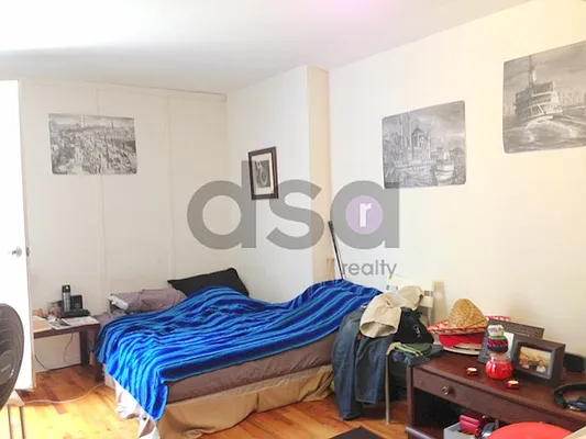 Rented by DSA Realty | media 42