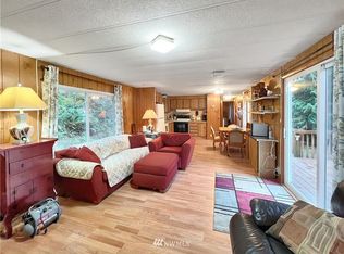 703 Eufaula Heights Rd, Longview, WA 98632