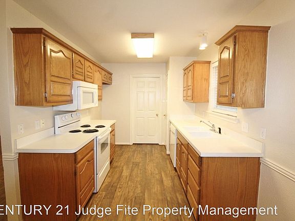 5th image of 312 Etta Ave