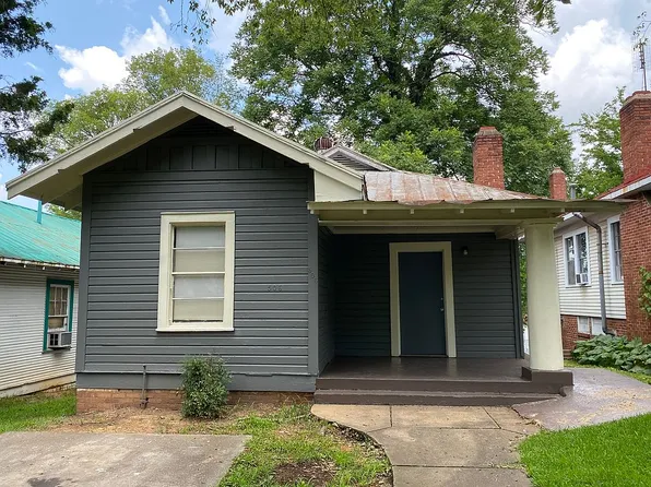 506 Oak Pl, Fairfield, AL 35064