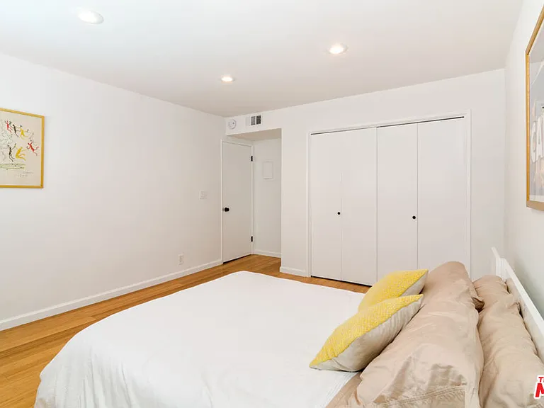 22626 Pacific Coast Hwy #12 — Photo 14
