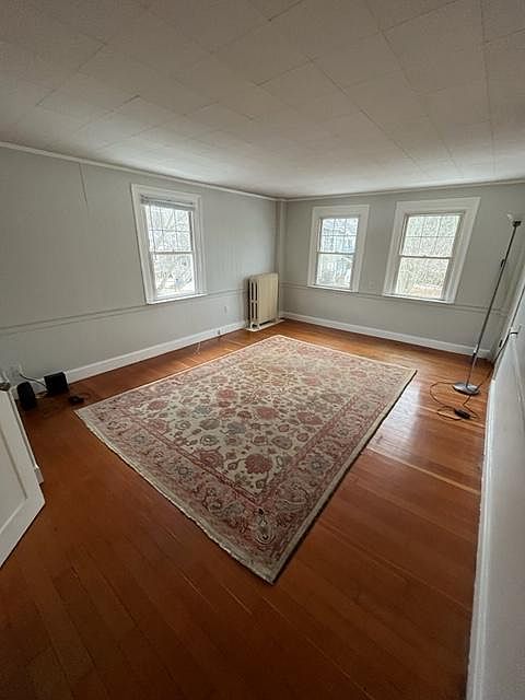 Spacious bedroom with plenty of light