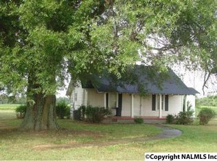 12583 Sommers Rd, Athens, AL 35611