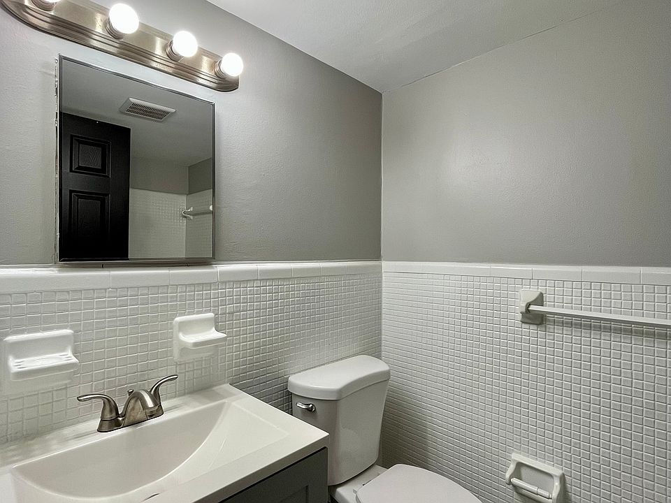 1750-1770 Saint Johns Blvd # 10626401, photo 10