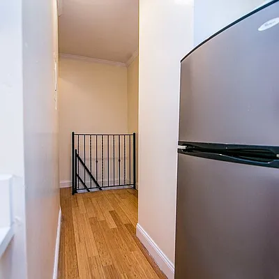 Rented by Nooklyn NYC LLC | media 43