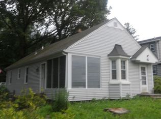 20 Rapalyea Rd, Hopatcong, NJ 07843