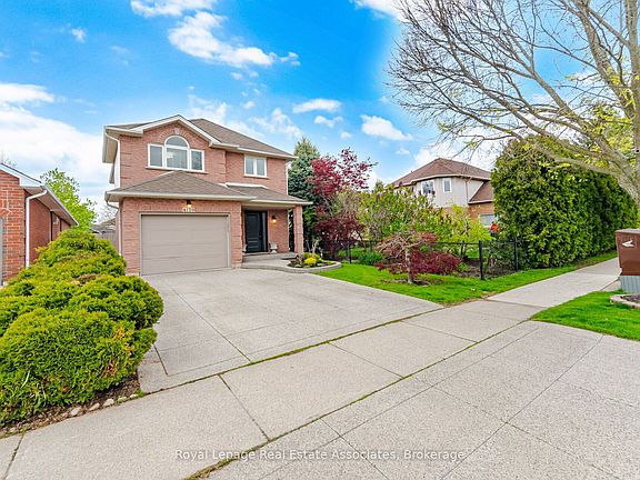 3rd image of 4119 Continental Dr